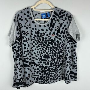 Adidas leopard print boxy tee sz M